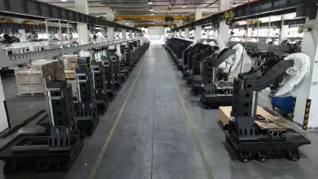 臺(tái)群機(jī)床的品質(zhì)密碼：高精度零部件的奧秘